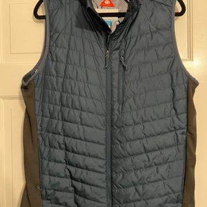Men's Columbia Navy and Grey Quilted Vest - Medium